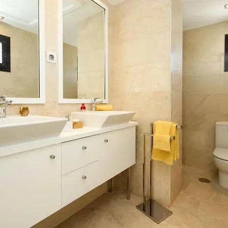 Del Mar Luxury Penthouse With Access * Casares