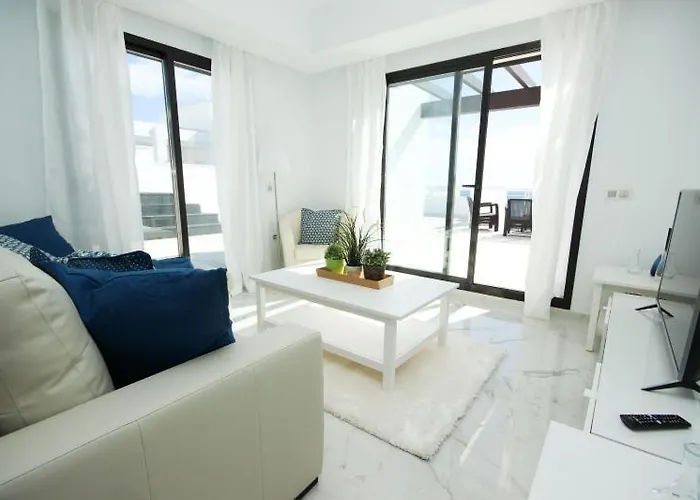 Del Mar Luxury Penthouse With Access *