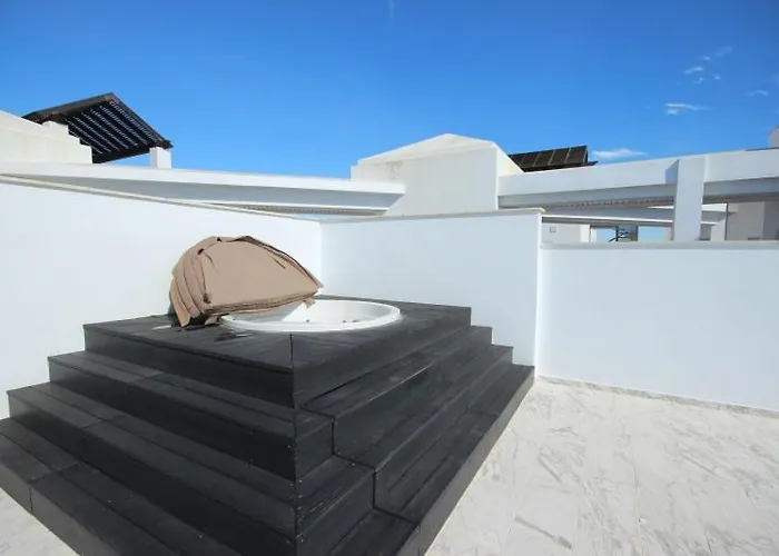 Del Mar Luxury Penthouse With Access *